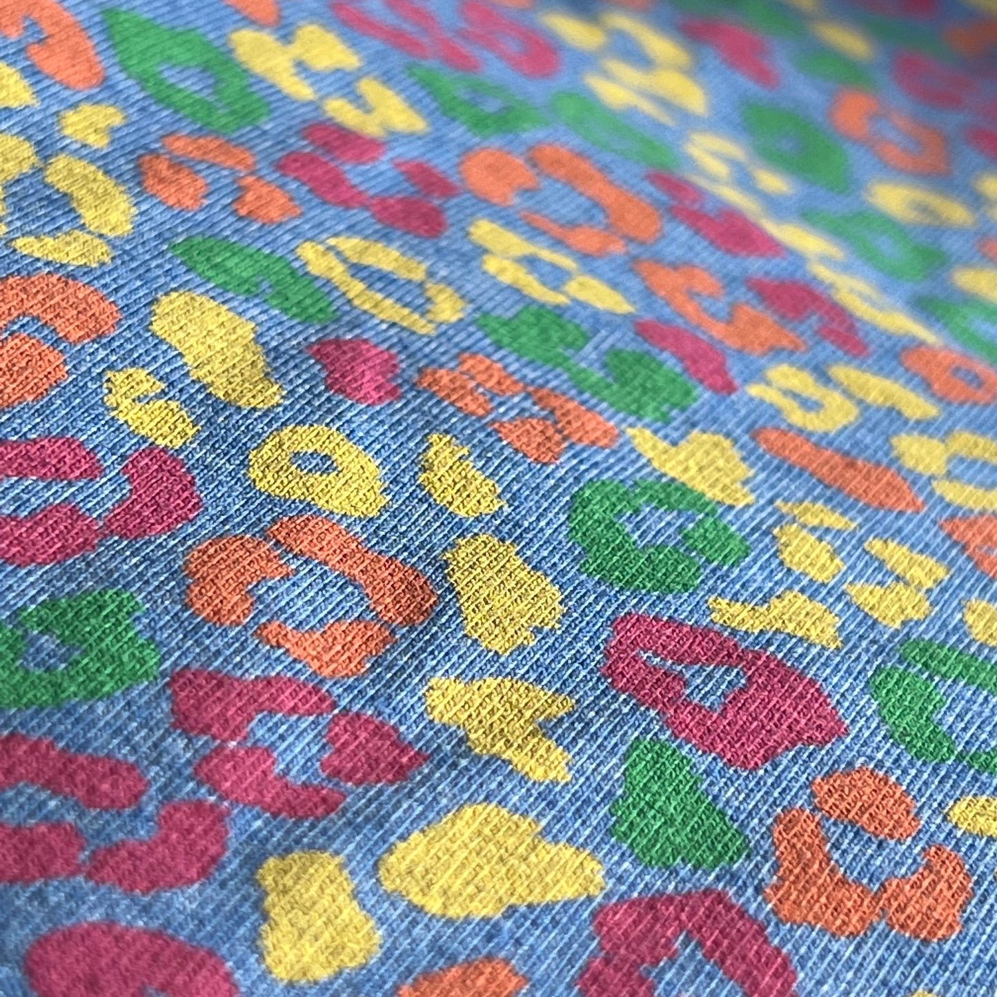 sjaal regenboog panter blauw