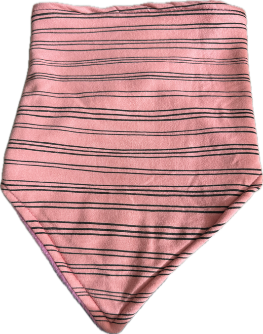 Kwijlsjaal Nooss – Roze met streepjes